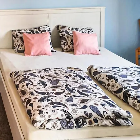 Gorgeous In With Wifi *