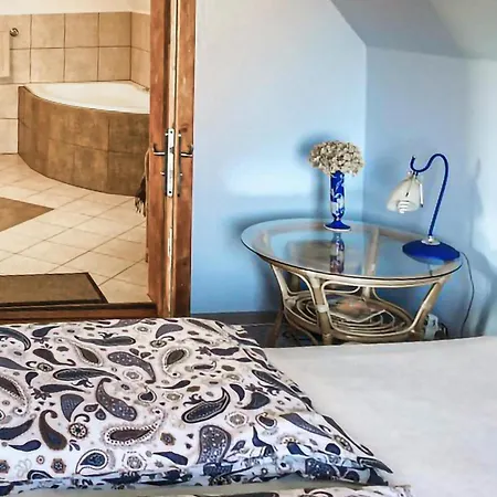 Gorgeous In With Wifi *