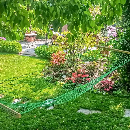 Gorgeous In With Wifi شقة Sobótka